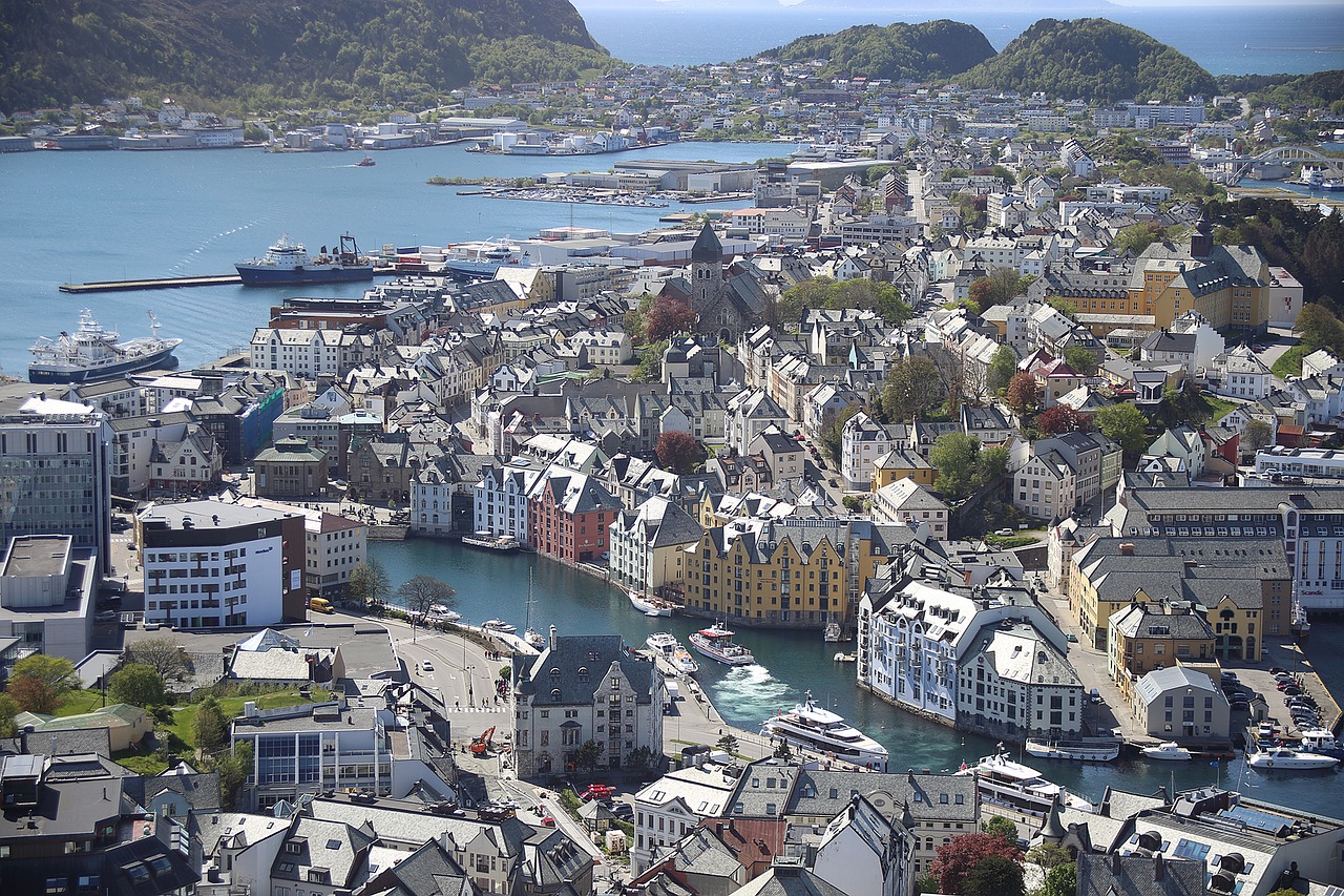 Top Things To Do In The City Of Ålesund