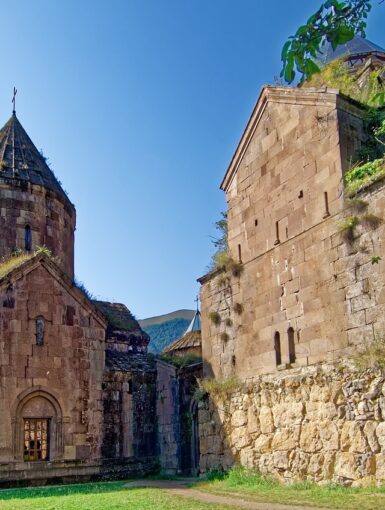 Visit The Top 5 Beautiful Places In Vagharshapat, Armenia