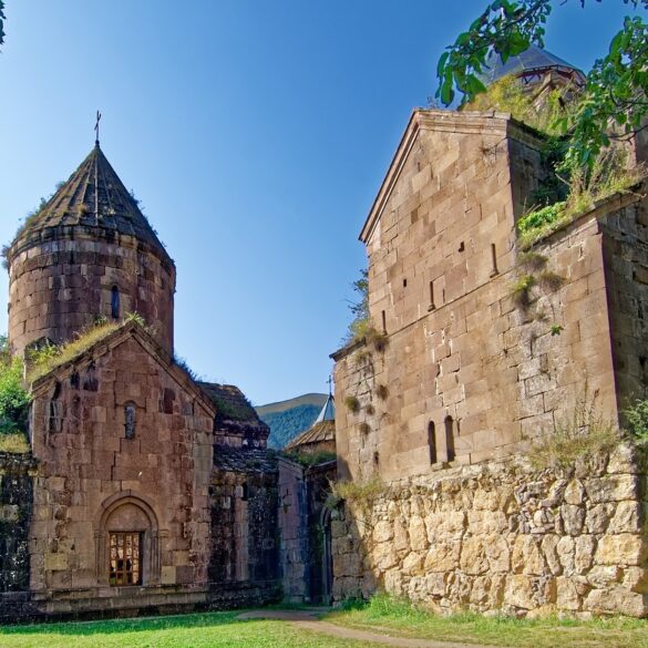Visit The Top 5 Beautiful Places In Vagharshapat, Armenia
