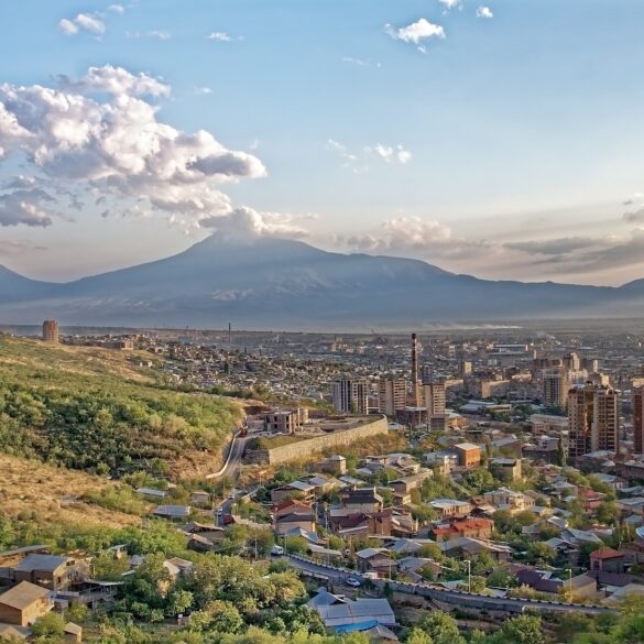 All You Need To Know About Yerevan In 3 Minutes Read