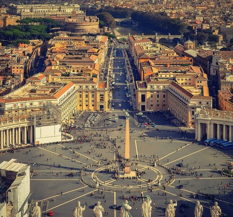 Top 4 Places To Visit In Rome, Italy