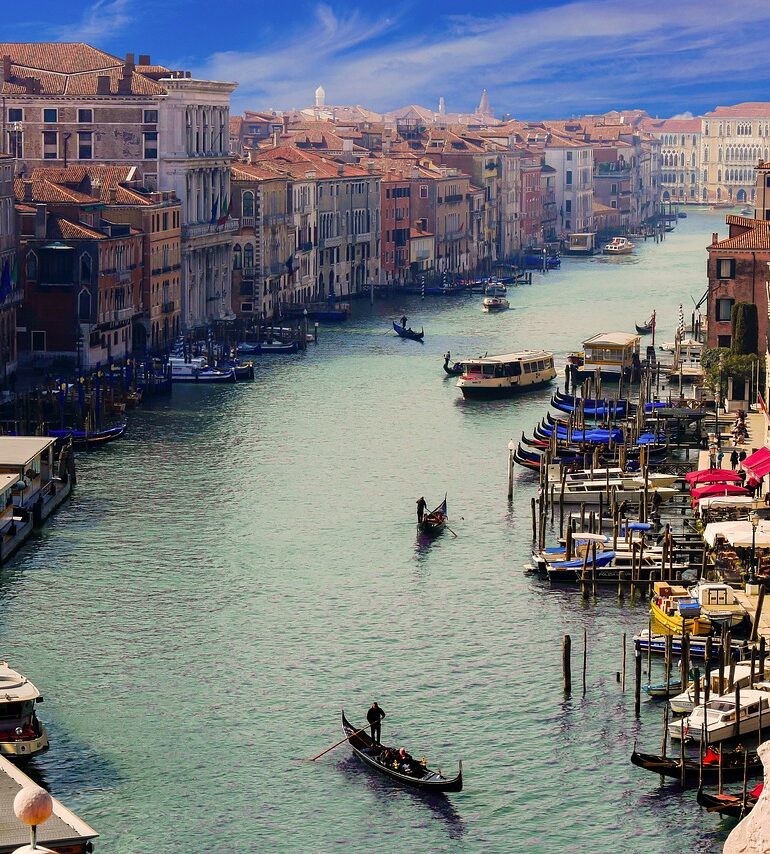 Venice Introduces a Pre-booking Tourist Charge