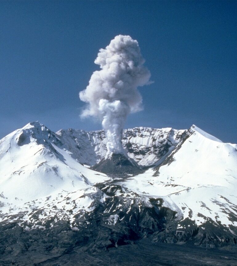 Travel Warning Issued Due to Possible Volcanic Eruption in Iceland