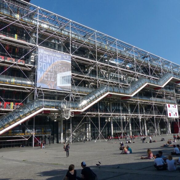 Center Pompidou in Paris to Close Doors to Tourists for 5 Years