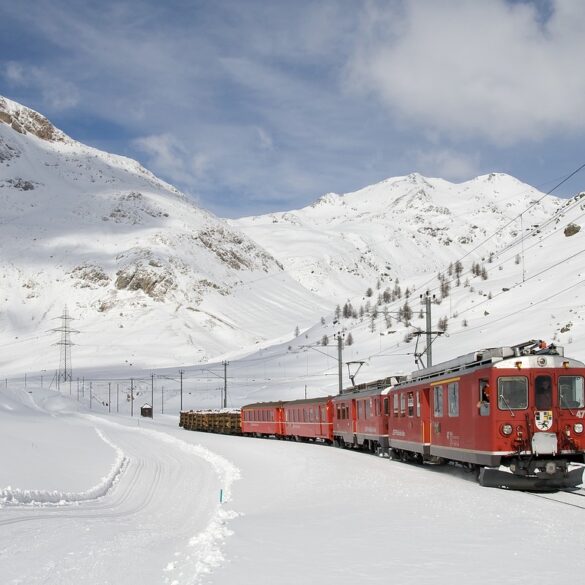 Switzerland to Stop Checking Passports of Travelers from Romania and Bulgaria